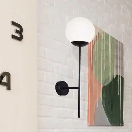 Nowoczesna lampa ścienna Savoy K4926 czarna sypialniana kula Ekspresowa dostawa